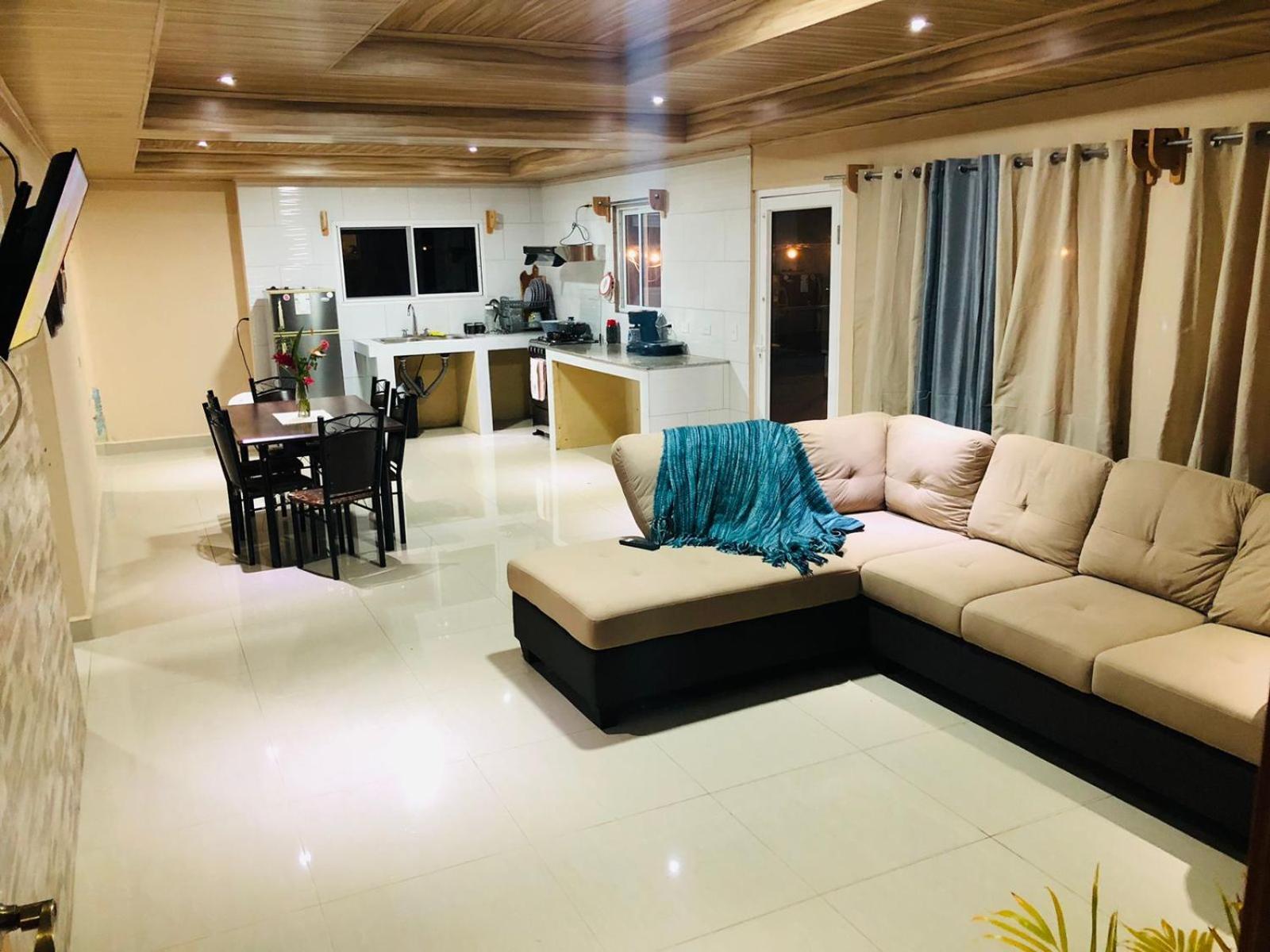 Isabella Hostel And Pool Alto Boquete Εξωτερικό φωτογραφία
